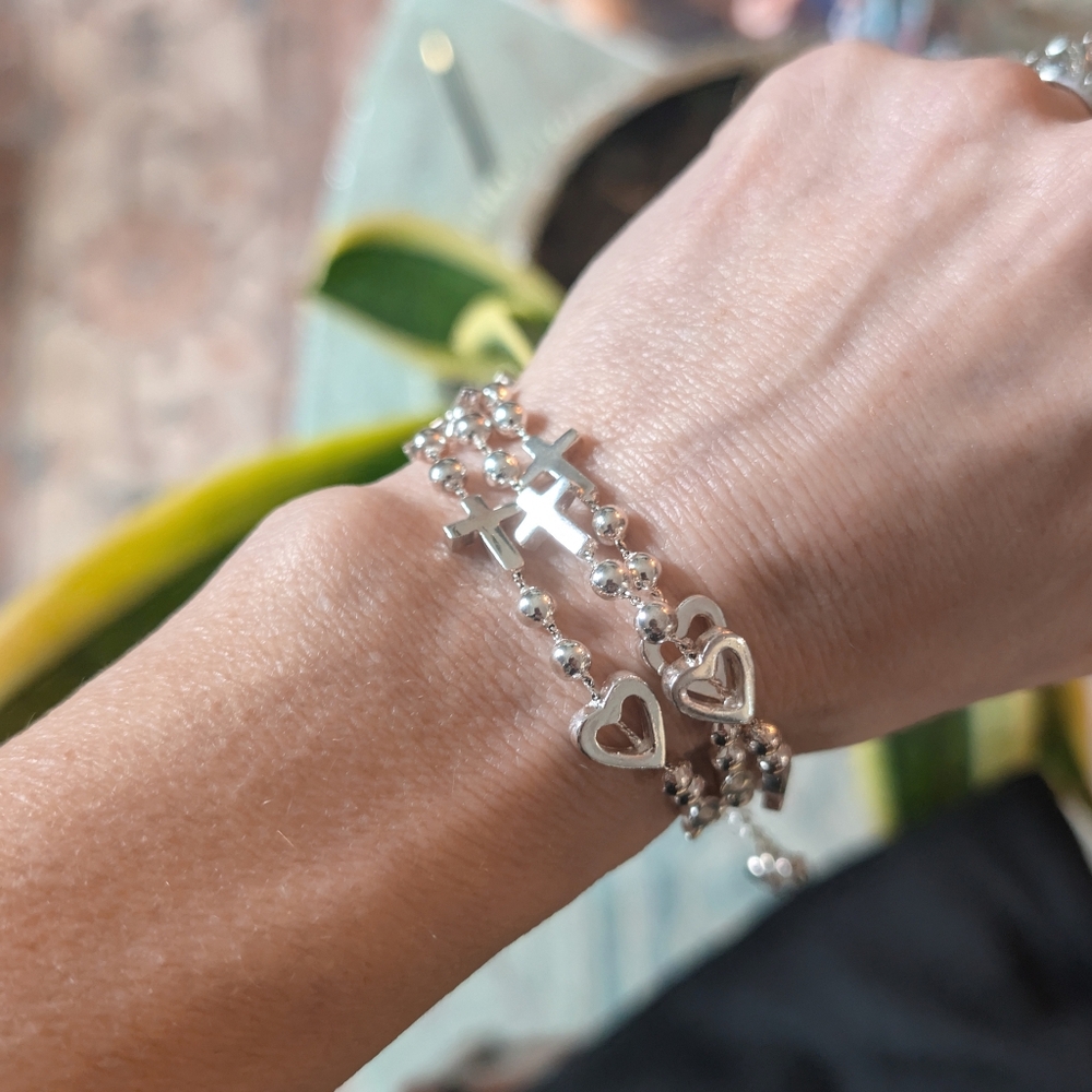 Christian Religious 3 Strand Cross, Fish & Heart Charm Bracelet-New without Tags